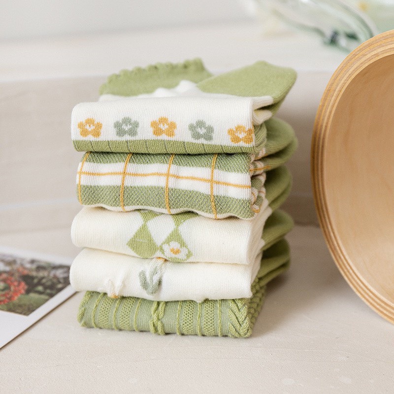 Sét 5 Đôi Tất Màu Xanh Matcha Mix Trắng Siêu Hot Tn17