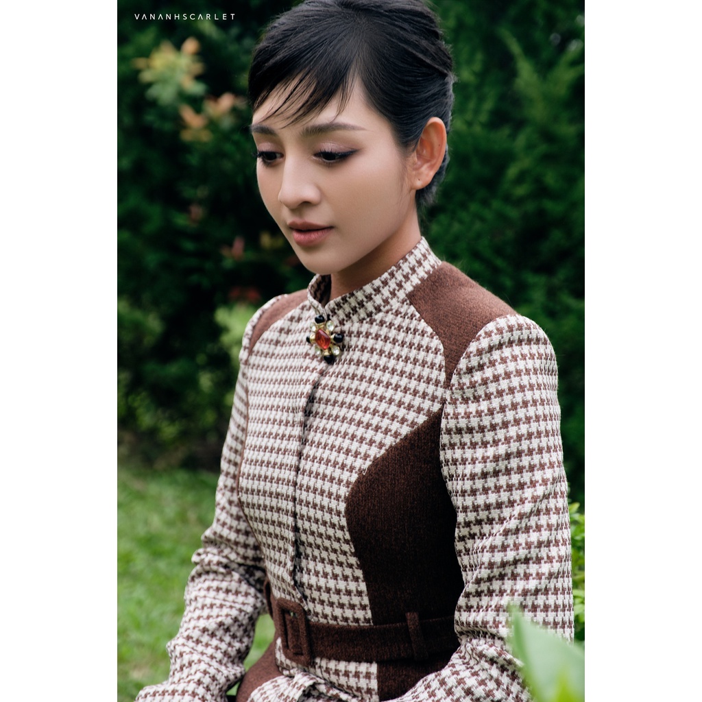 Đầm nữ VANANHSCARLET phối thắt caro V119F22