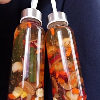 Chai thủy tinh dây xách 500ml