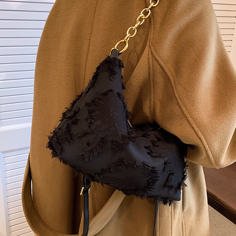 Túi Đeo Chéo Màu Xanh Lá Thiết Kế Độc Đáo Cho Nữ