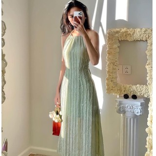 Đầm Maxi Cổ Yếm Nơ Lưng