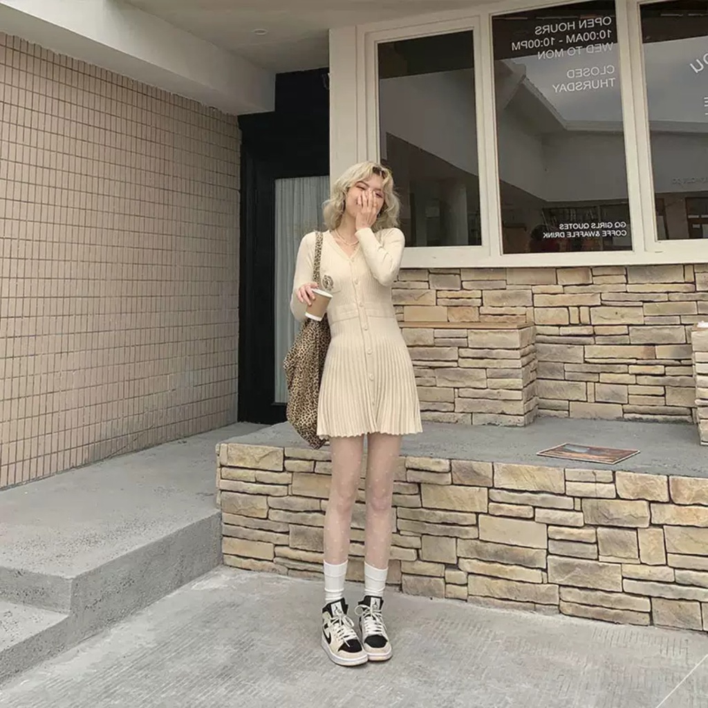 Đầm len dệt kim Veromoda - Veromoda women vintage pleated knit dress