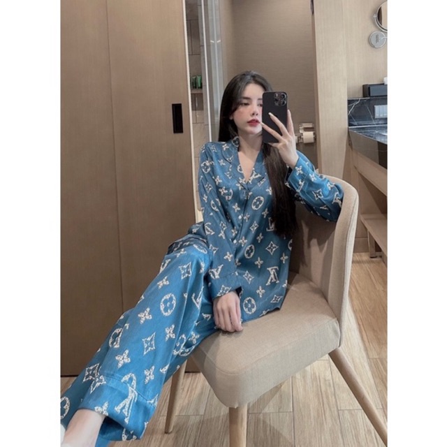 Bộ đồ ngủ pijama lụa xước cao cấp dài tay thu đông cho nữ nhiều màu Her Vibe