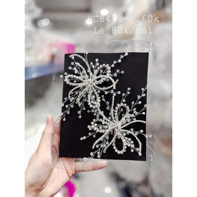 Các mẫu cài tóc cô dâu