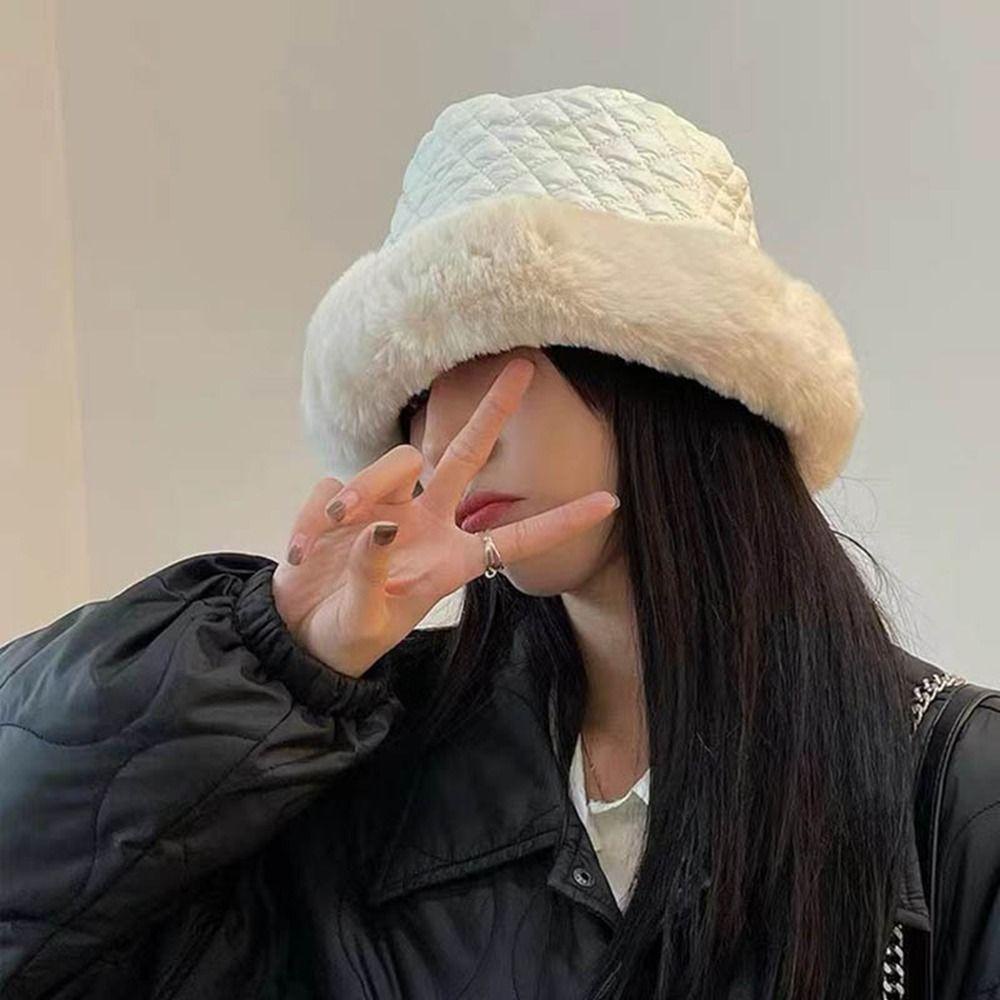 Mũ Tai Bèo Chất Liệu Cotton Dày Dặn Họa Tiết Hình Thoi Cổ Điển Thời Trang Cho Nam Và Nữ