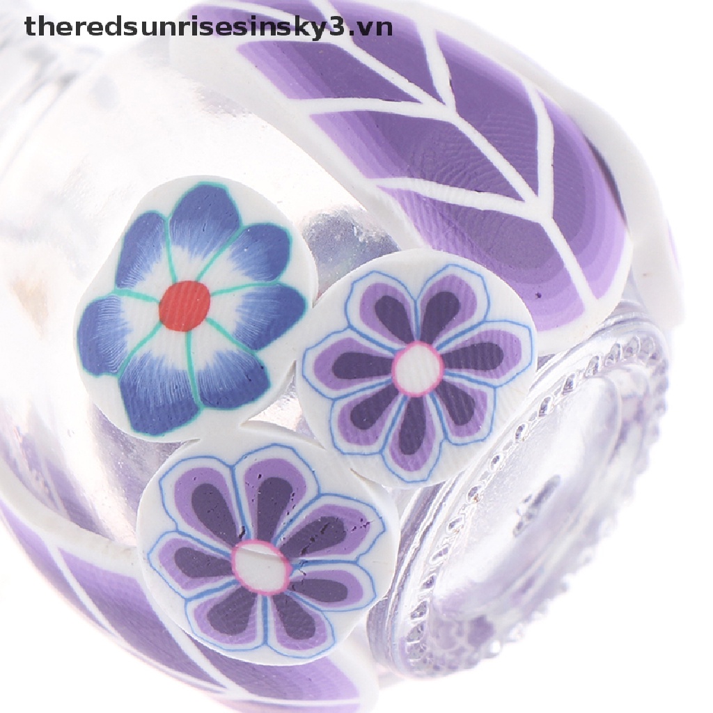 1 Lọ Thủy Tinh Rỗng Đựng Hoa / Nước Hoa Treo Xe Hơi / Nhà Cửa Nhiều Màu Sắc Có Móc Khóa