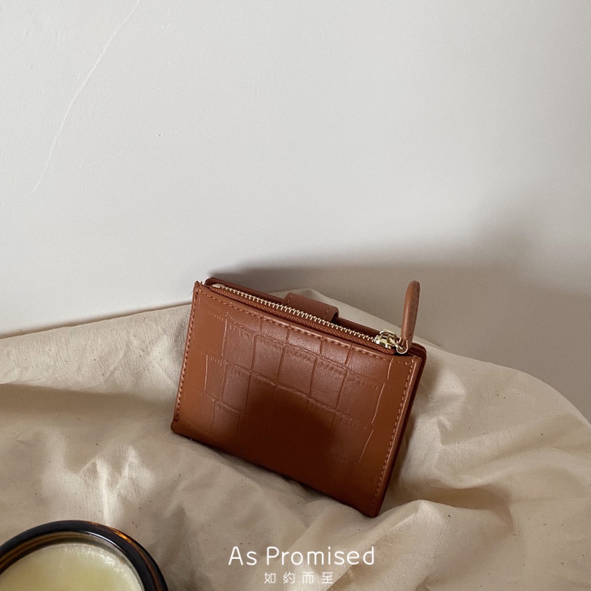 Ví da nữ cầm tay Martha gấp gọn 06S-N