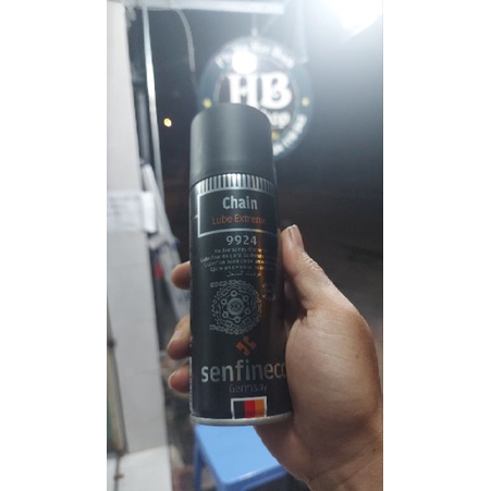 Chai Dưỡng Sên Chain Lube Extreme SENFINECO Không Văng, Chịu Nhiệt 256 độ C 9924 200ml