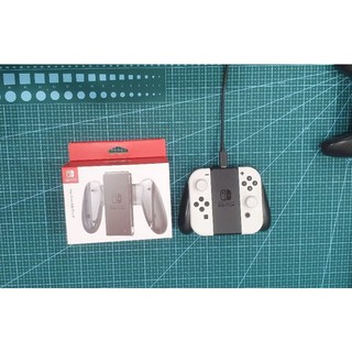 Grip sạc cho Joycon máy Nintendo Switch
