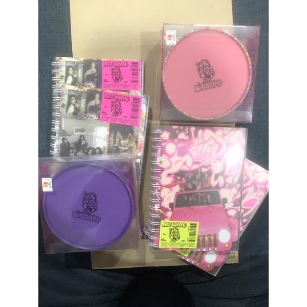 Bộ cạc bo góc Red Velvet - Birthday