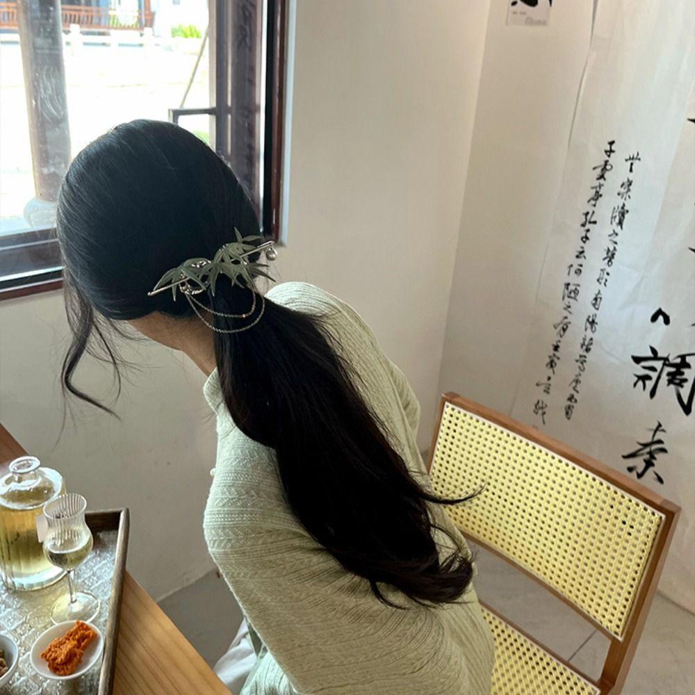 Trâm Cài Tóc Hình Lá Tua Rua Phong Cách Trung Hoa Cổ Điển Cho Nữ