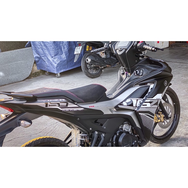 Tem Rời Exciter 155 nứt như Sony