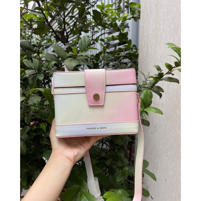 Túi cnk hộp đeo chéo