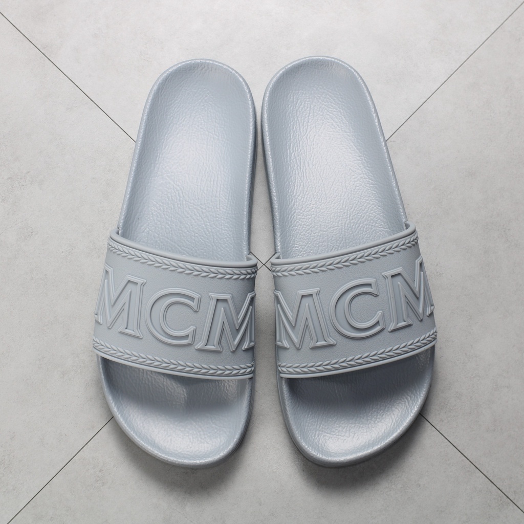 Dép quai ngang thể thao nam và nữ M.C.M