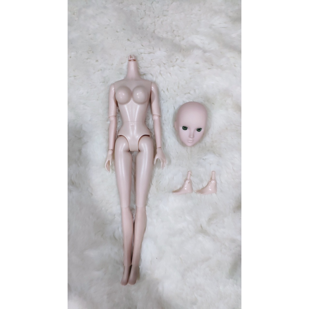 Búp bê xinyi TH1 chưa fu, TH2 đã fu