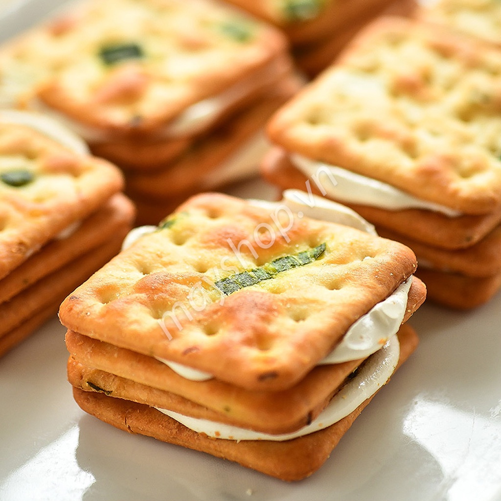 Bánh quy hành Đài Loan siêu ngon, date mới