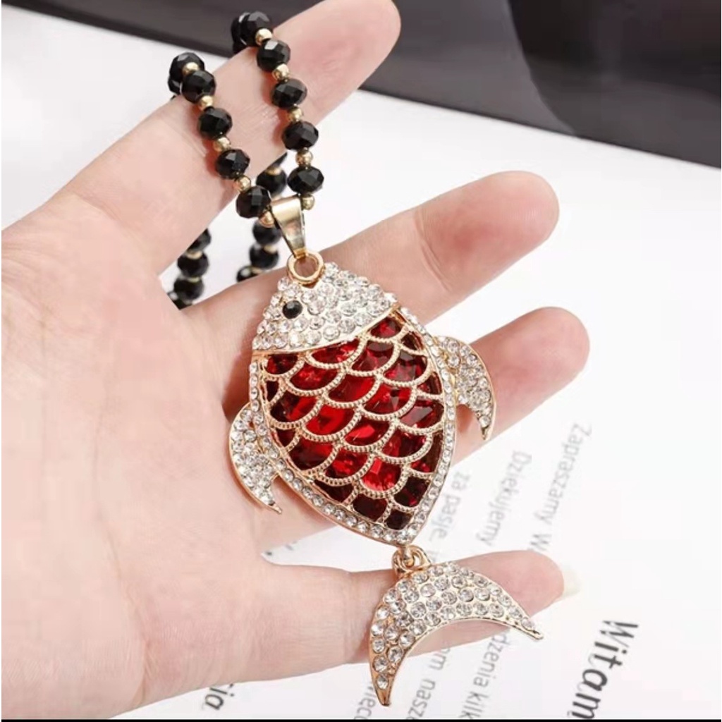 Vòng cổ Dài Mặt Hình Cá Đính Đá Pha Lê Xanh Đỏ Cho Nữ