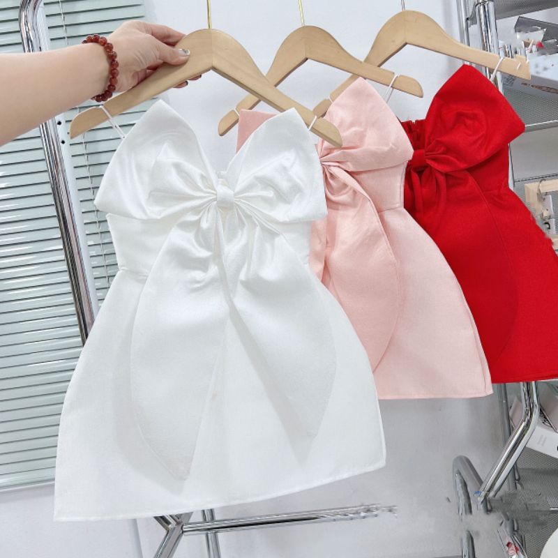 Váy 2 dây thiết kế nơ to điệu đà tiểu thư bé gái