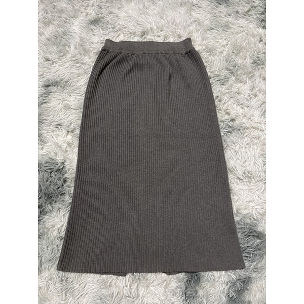 Chân váy len 2hand tuyển chọn, chất len gân đẹp, độ mới 99%