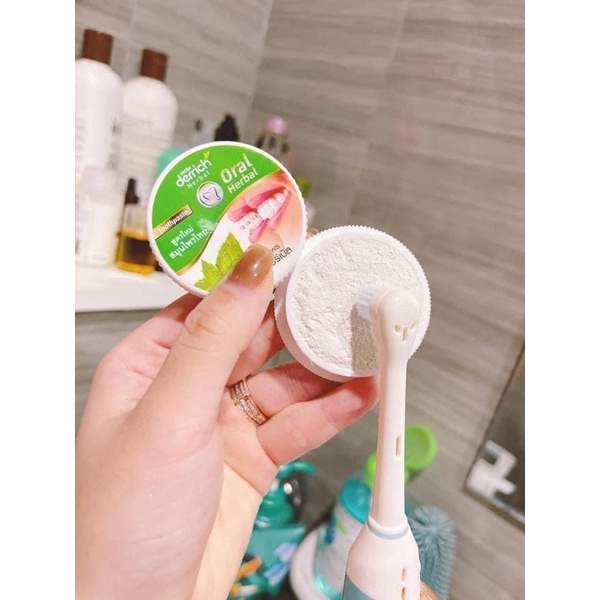 Kem Tẩy Trắng Răng Derrich Oral Herbal Thái Lan Giúp Loại Bỏ Mảng Bám, Dành Cho Răng Niền Và Răng Thường