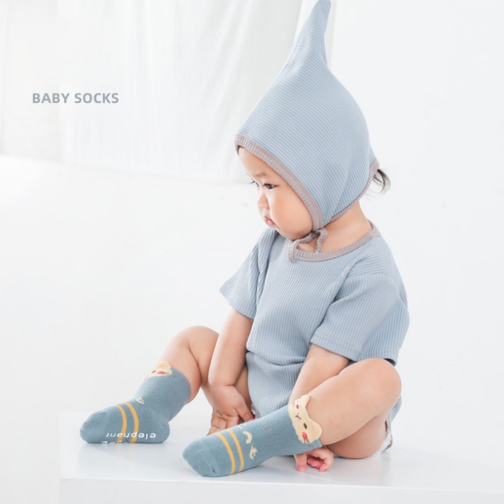 Tất Chống Trượt Xinh Xắn Tiện Dụng Cho Bé