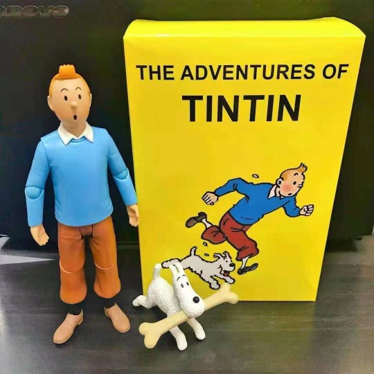 Mô Hình Tintin Adventures Tintin Bạch Tuyết Có Khớp Cử Động Trang Trí