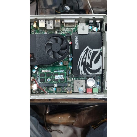 Máy tính Mini ZOTAC ZBox AD06