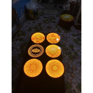 Đèn hào quang trúc chỉ