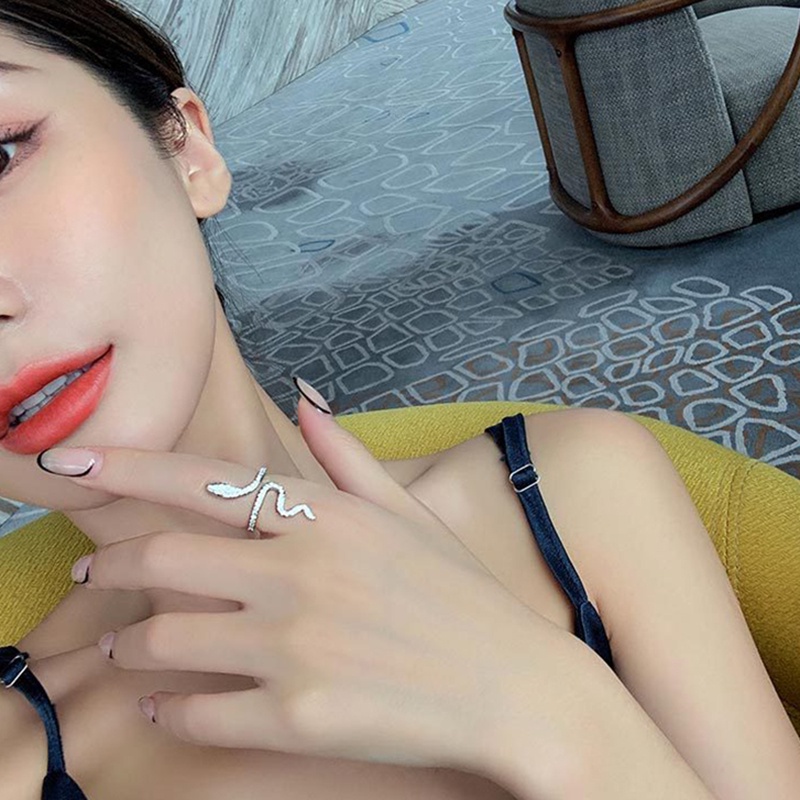 Nhẫn Hở Hình Rắn Màu Bạc Sang Trọng Thời Trang JP5