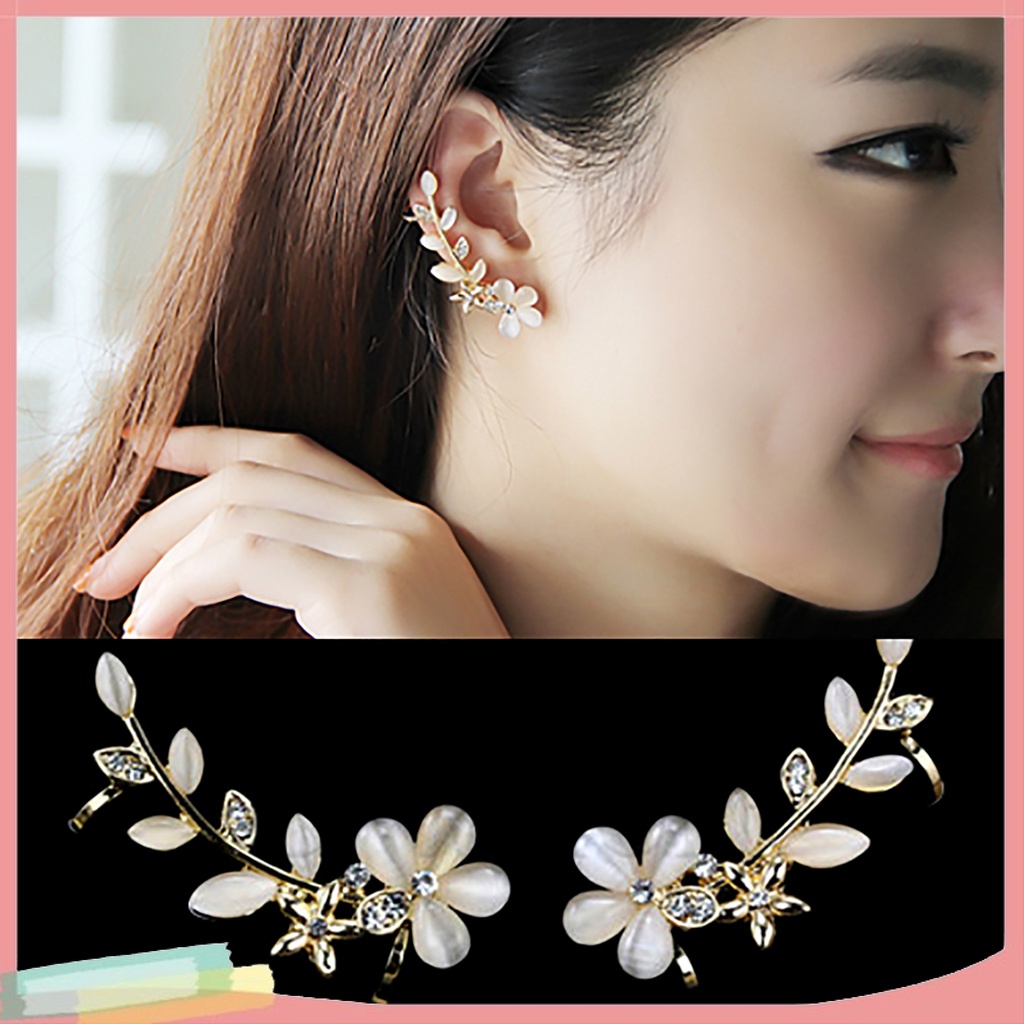 Khuyên Vành Tai Kim Loại Hình Hoa Đính Đá Xinh Xắn Cho Nữ
