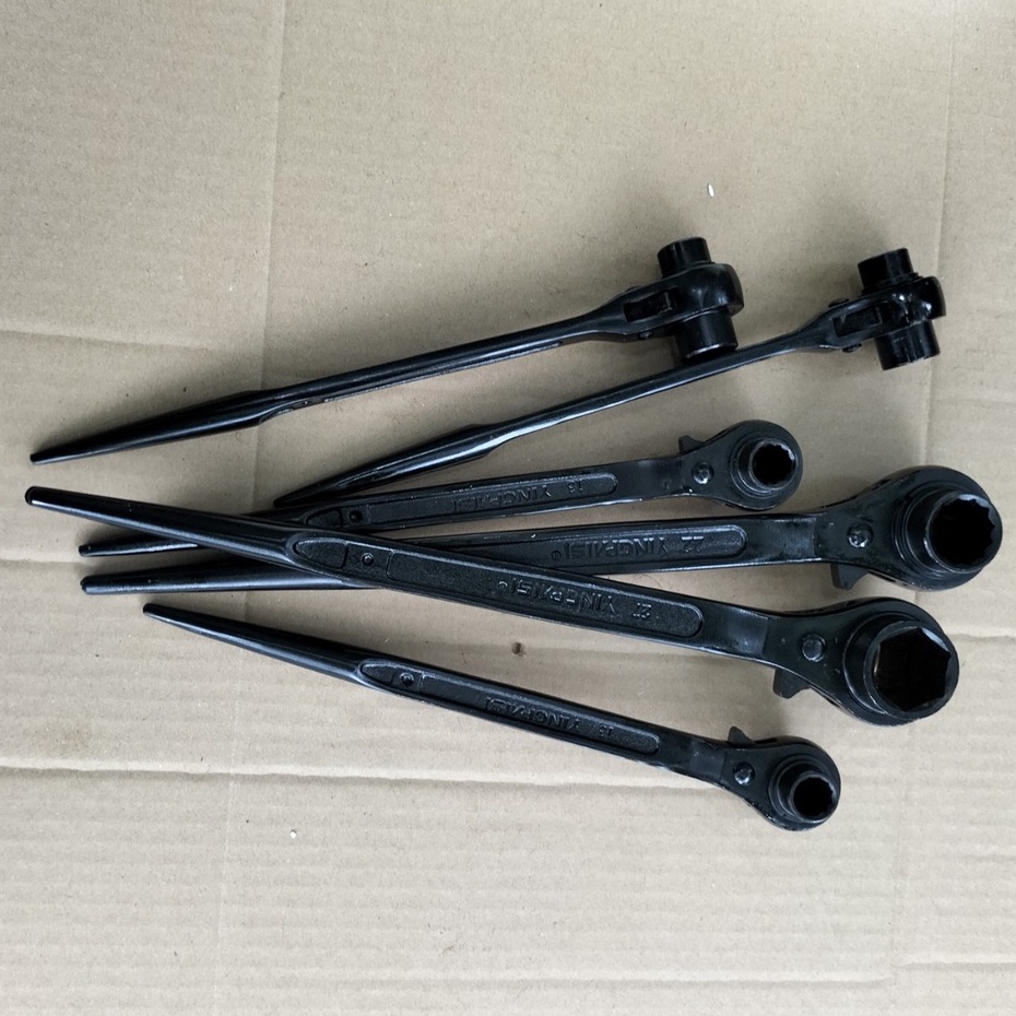 Cờ lê 14-17 đuôi chuột