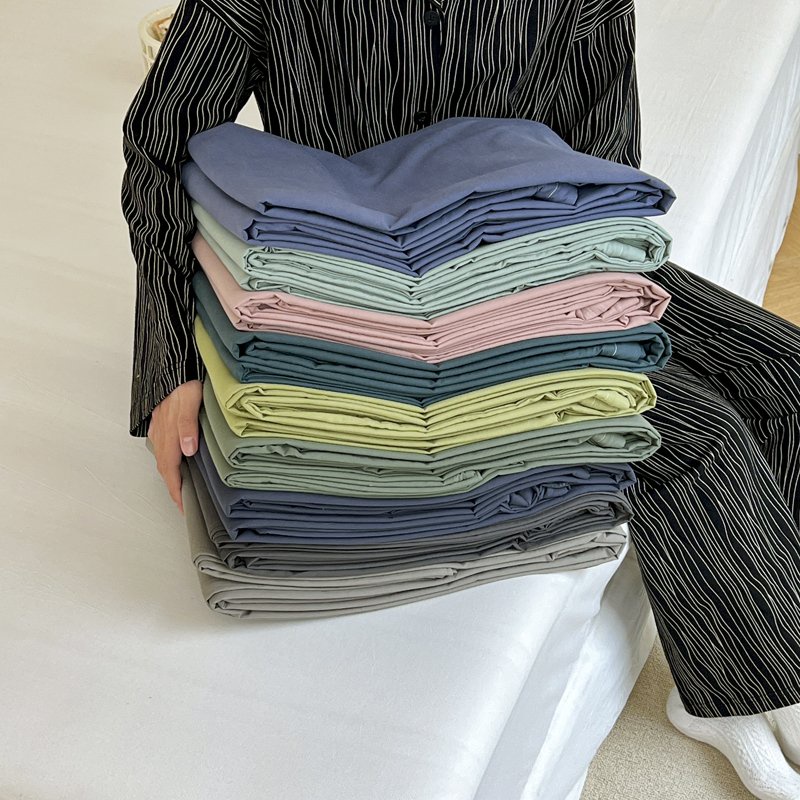 Vỏ chăn cotton tici 2m x2m2 dày mịn. Hàng cao cấp dùng được 4 mùa.