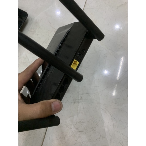 Phát wifi 2 bằng tần Dlink Dir-809 3 ăng tên đã qua sử dụng
