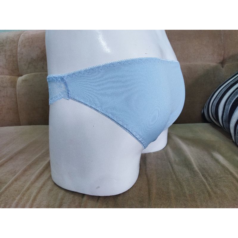 Quần lót nam phối ren