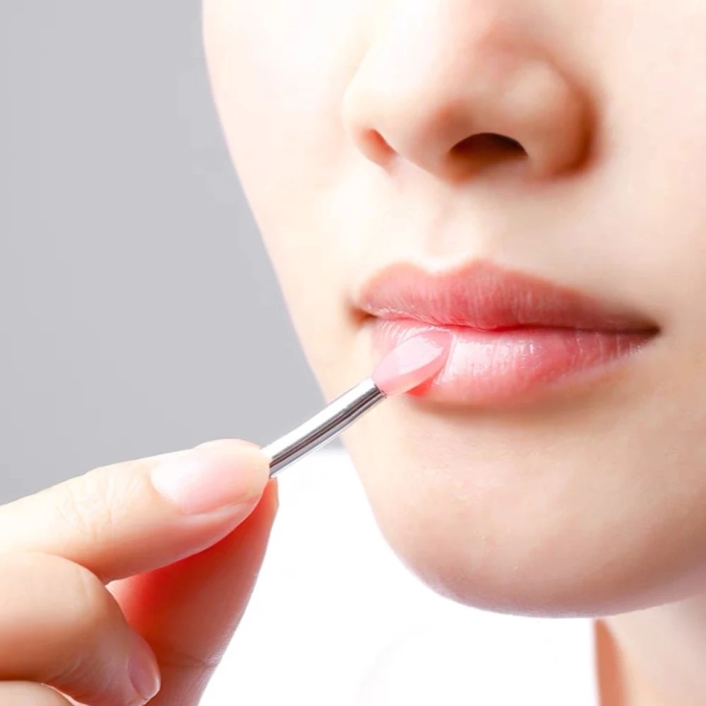 1 Cọ Trang Điểm Môi / Phấn Mắt Đa Năng Bằng Chất Liệu Silicone