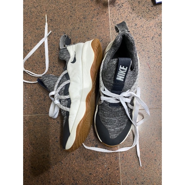 Giày nike nâng đế pass