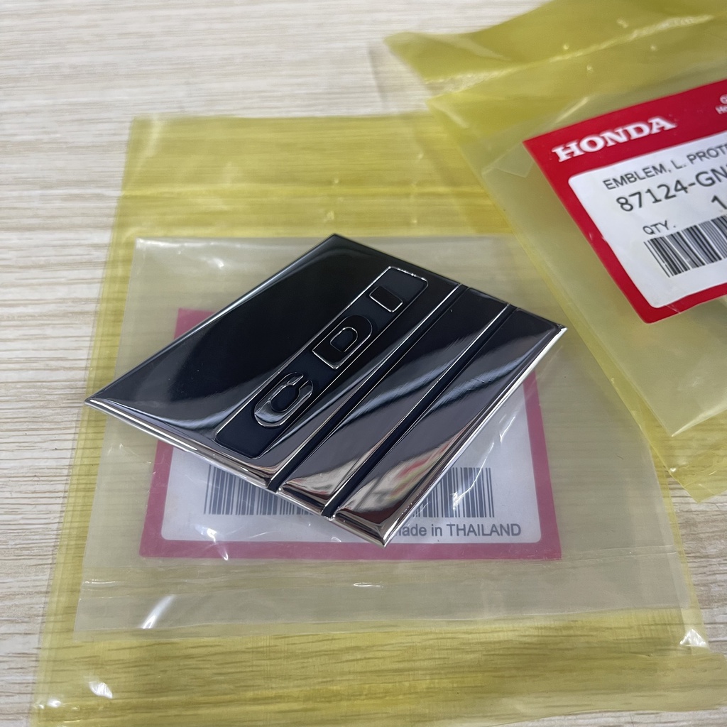 Ốp dải yếm, tem chữ CDI xi bóng cặp nhập khẩu chính hãng Honda Thailand - PT HỒNG ÂN
