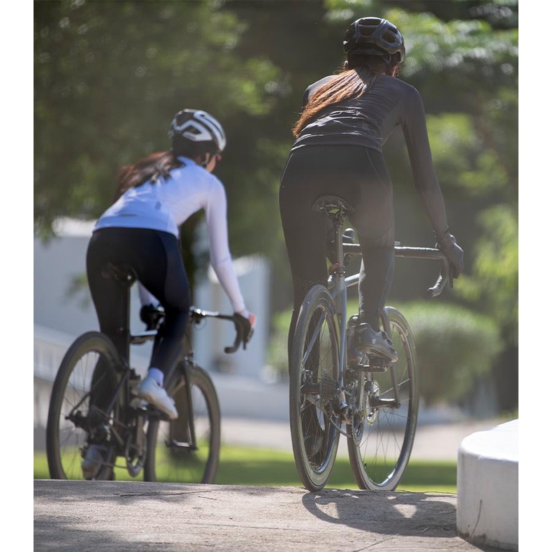 Áo Nỉ Nữ Monton 2022 WEEKEND