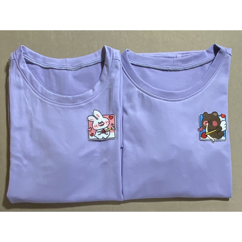 Áo thun cặp đôi hình thêu ( hình shop tự chụp )