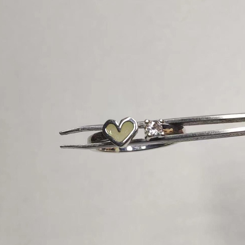 Nhẫn Hở Hợp Kim Hình Trái Tim Dạ Quang Lấp Lánh