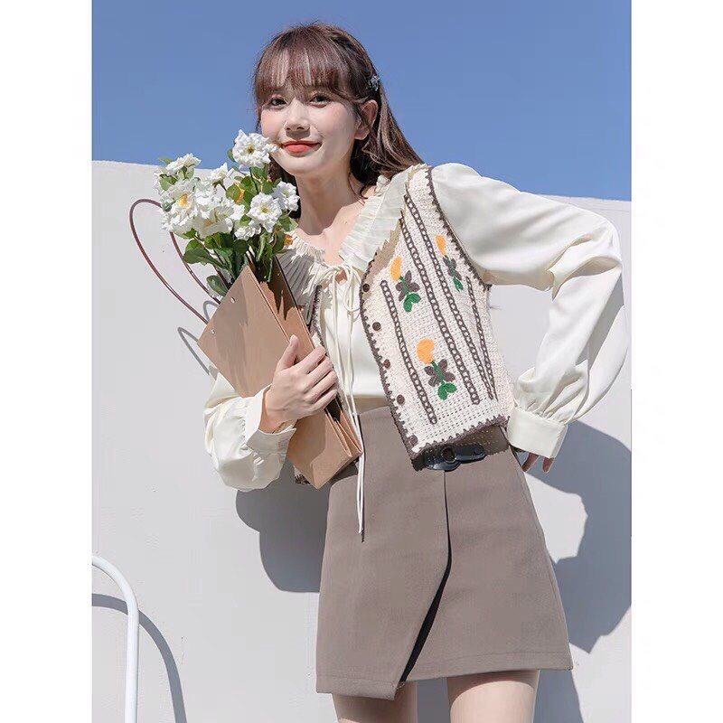 Áo gile hoa màu vàng vinatge cực dễ thương năng động cho nàng