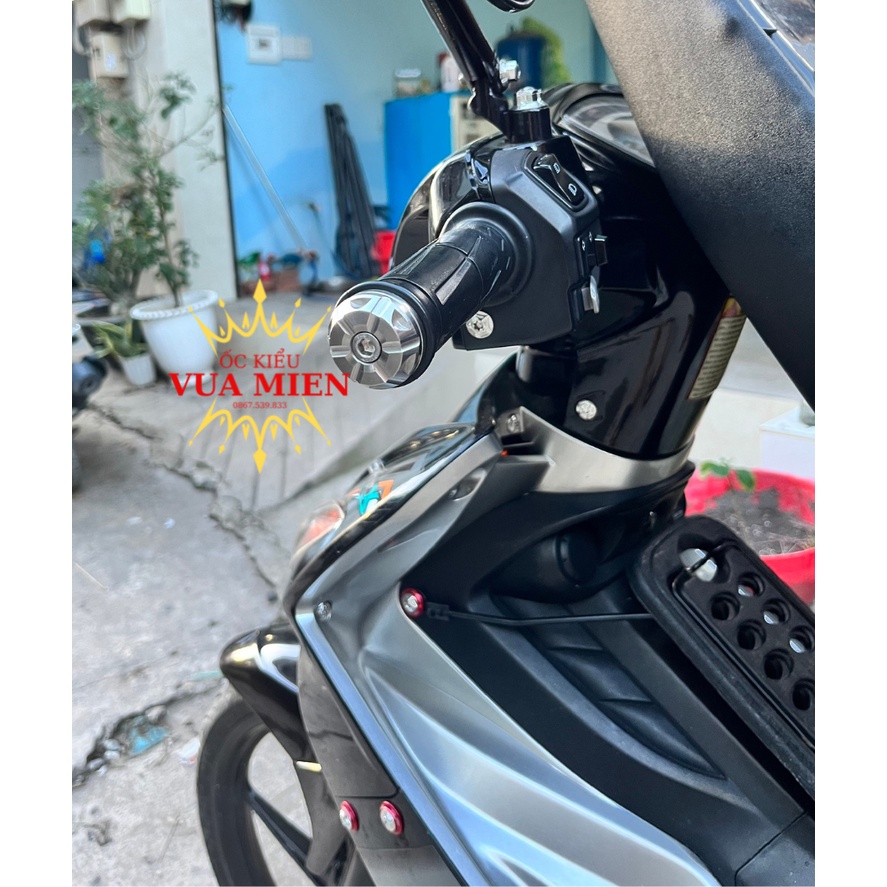 Gù tay lái mẫu M4 inox 304 sáng bóng