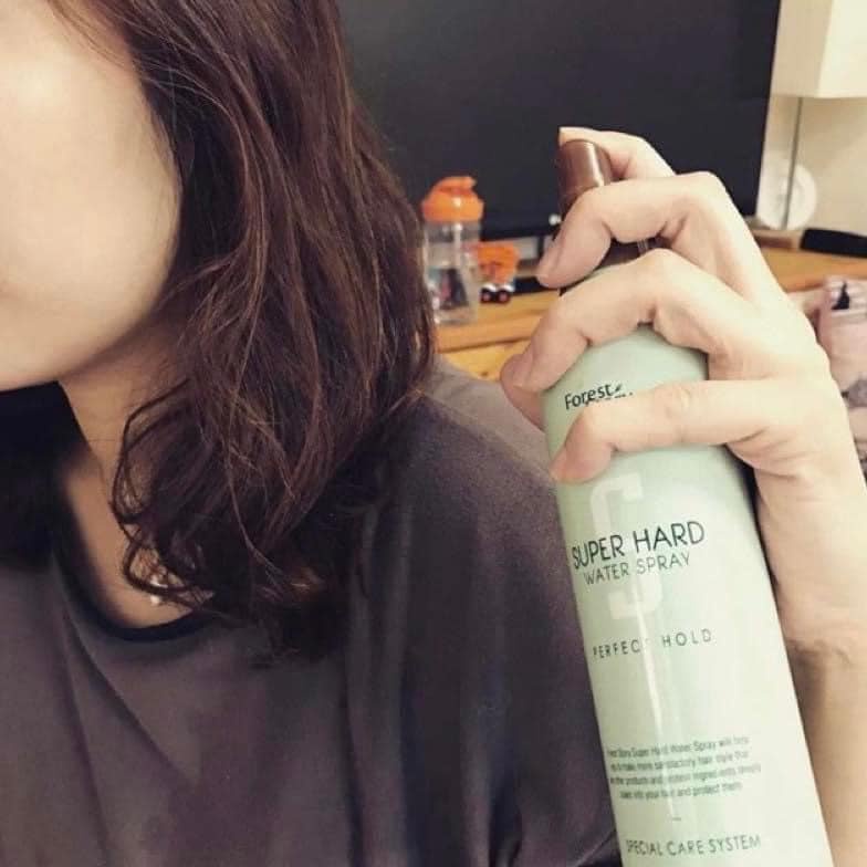 FOREST STORY SUPER HARD WATER SPRAY - Xịt giữ nết tóc yêu thích của tiếp viên hàng không