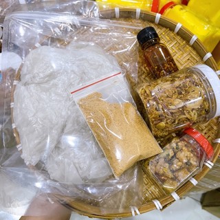500g rìa phơi sương + muối nhuyễn + 100g hành phi + sate + tóp mỡ