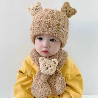 mũ gấu có khăn quàng cổ