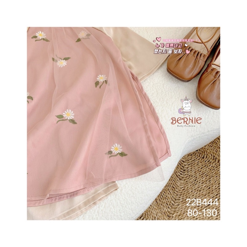 Set áo dài lụa phối ren thêu cúc cho bé