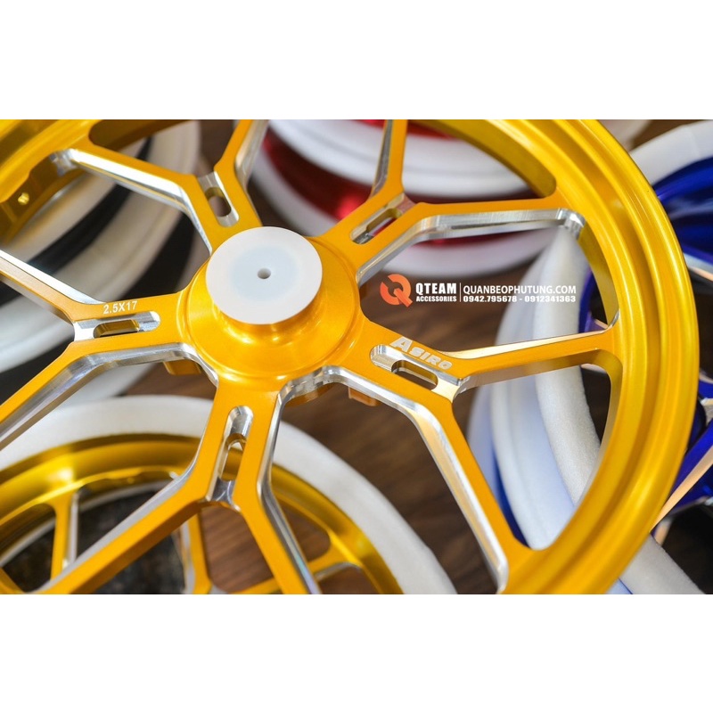 Vành size lớn 2.5-17 và 4.5-17 lắp đặt Yamaha Exciter 150/ Ex155 đi bài bánh to lốp lớn.