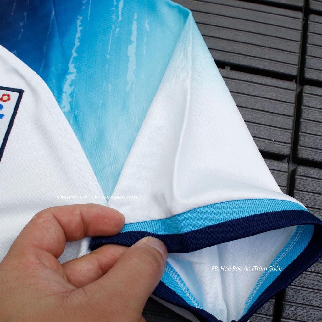 Áo Bóng Đá Đội Tuyển Anh WC 2023 - Set Bộ Quần Áo Đá Banh Tuyển Anh Sân Nhà W.Cup Mẫu áo Trắng Quần Xanh Than
