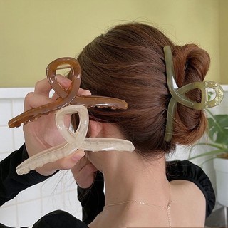 Kẹp Càng Cua Khổng Lồ 13 cm 11 cm Nhiều Size Vừa Màu Ấm và Trong Suốt Gamma