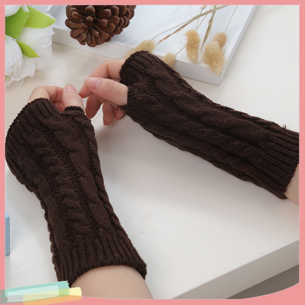 Găng tay giữ ấm hở ngón thời trang cho nữ